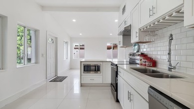 Beautifully Updated East Boca Home - No HOA! Welcome to this - photo 9