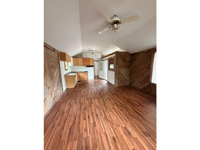 Discover the possibilities at 136 Palm! Situated on two spacious - photo 9