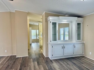 $20K PRICE REDUCTION! ALSO INCLUDED WITH VERY REASONABLE OFFER - photo 11