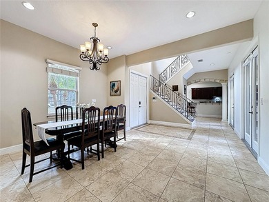 Experience spacious Florida living in this CUSTOM-BUILT ESTATE - photo 12
