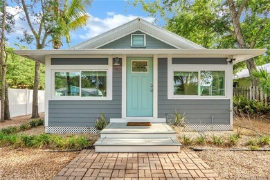 Bring the Boat or RV! Charming 1925 vintage home just outside - photo 2