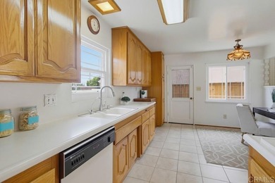 Welcome to this beautifully maintained Serra Mesa home where the - photo 14
