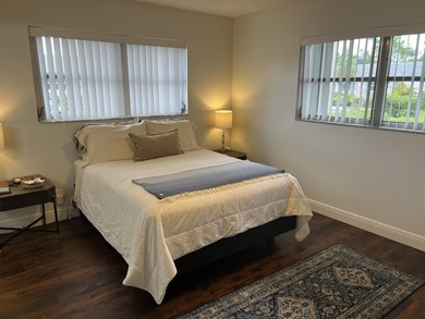 What a find! Well cared-for two bedroom, two bath townhouse with - photo 15