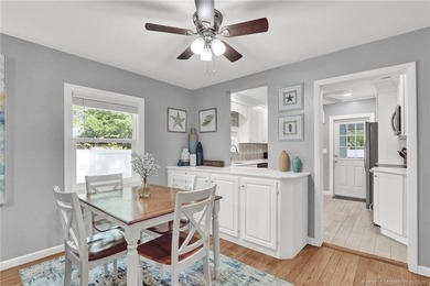 Bring the Boat or RV! Charming 1925 vintage home just outside - photo 10