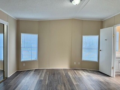 $20K PRICE REDUCTION! ALSO INCLUDED WITH VERY REASONABLE OFFER - photo 28