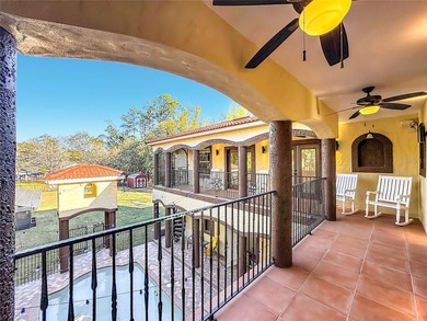 Experience spacious Florida living in this CUSTOM-BUILT ESTATE - photo 33