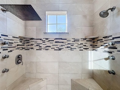 Experience spacious Florida living in this CUSTOM-BUILT ESTATE - photo 44