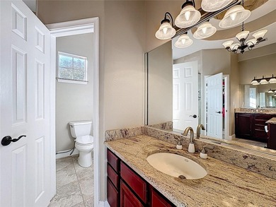 Experience spacious Florida living in this CUSTOM-BUILT ESTATE - photo 46
