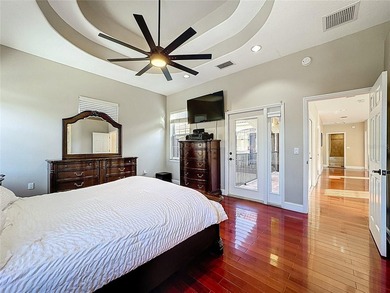 Experience spacious Florida living in this CUSTOM-BUILT ESTATE - photo 48
