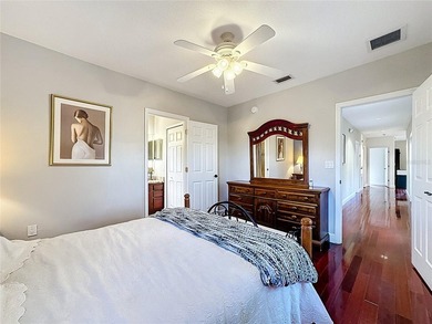 Experience spacious Florida living in this CUSTOM-BUILT ESTATE - photo 50