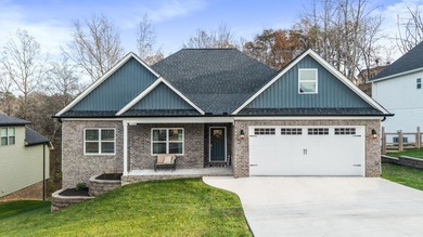 Chickamauga Lake Home For Sale in Soddy-Daisy Tennessee