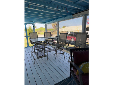 Escape to your own coastal retreat in the heart of Rockport! - photo 4