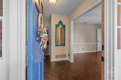 Welcome to 472 Strathy Hall Drive, where timeless Lowcountry - photo 4