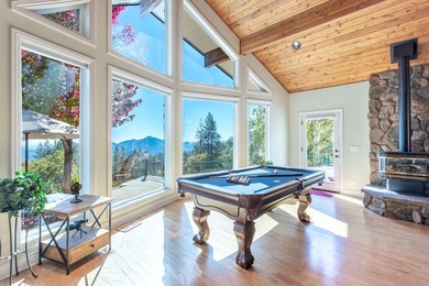 Your Mountain Paradise Awaits. Soak in breathtaking, panoramic - photo 5
