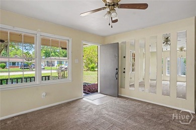 Welcome to 10 Port Royal Drive, the perfect starter home in one - photo 4