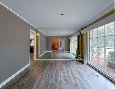 Private Retreat in the heart of Beautiful Lake Douglas. Nestled - photo 14
