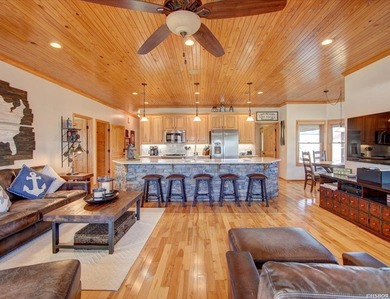 Your fully furnished dream home awaits you at 101 Muskogee Road - photo 8