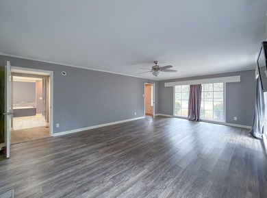 Private Retreat in the heart of Beautiful Lake Douglas. Nestled - photo 18