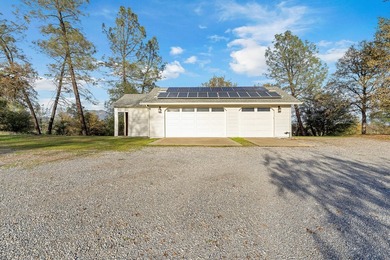 Welcome to a rare find property: Escape the City and Own This - photo 9