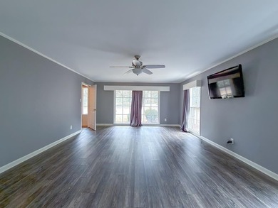 Private Retreat in the heart of Beautiful Lake Douglas. Nestled - photo 19