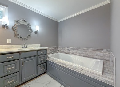 Private Retreat in the heart of Beautiful Lake Douglas. Nestled - photo 21