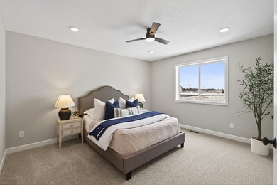 Welcome to the Hemlock! This fresh, bright, and welcoming new - photo 22