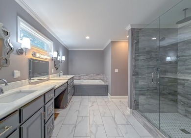 Private Retreat in the heart of Beautiful Lake Douglas. Nestled - photo 22