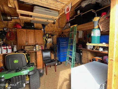 HERE'S YOUR ''MOVE IN READY'' HOME. JUST ABOUT EVERYTHING IS NEW - photo 36