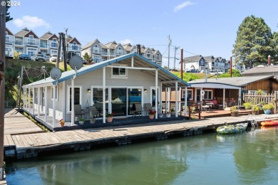 Lake Home For Sale in Portland, Oregon