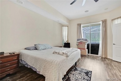 Nestled on a quiet cul-de-sac in the highly sought-after - photo 10