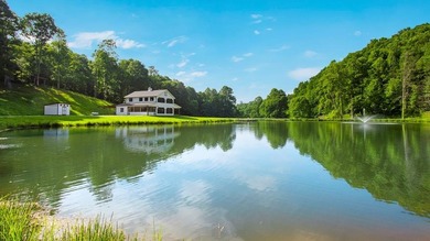 Lake Nantahala Home For Sale in Nantahala North Carolina