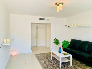 Completely remodeled 2 Bedroom, 1 bath, short distance to