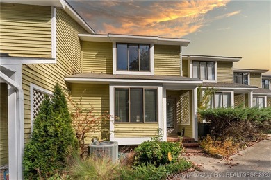 McFayden Lake Townhome/Townhouse For Sale in Fayetteville North Carolina