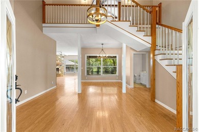 Waterfront Retreat! Tucked away at the end of a winding drive - photo 4