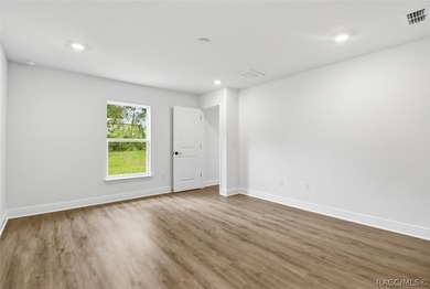 MOVE-IN READY | NEW CONSTRUCTION | OPEN FLOOR PLAN This - photo 25