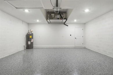 MOVE-IN READY | NEW CONSTRUCTION | OPEN FLOOR PLAN This - photo 30