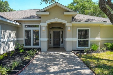 Nestled beneath a canopy of majestic oak trees and overlooking - photo 5