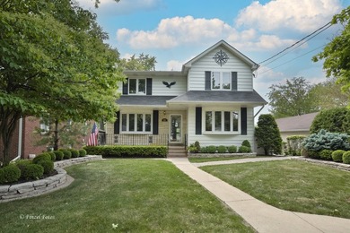 An exciting waterfront lifestyle awaits! A lively destination - photo 1