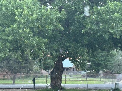 Discover one of the South Valley's most charming secrets: a one