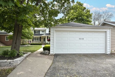 An exciting waterfront lifestyle awaits! A lively destination - photo 7