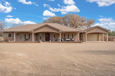 Discover one of the South Valley's most charming secrets: a one