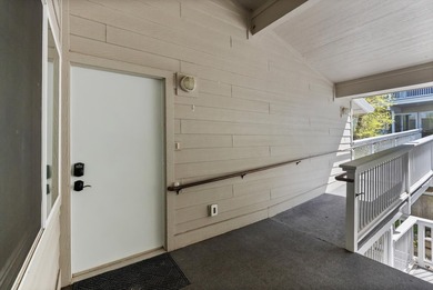 This highly sought after upper corner lot unit offers - photo 8