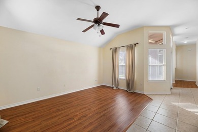 Two Bedroom PLUS a Study! Pristine home and a wonderful floor - photo 5