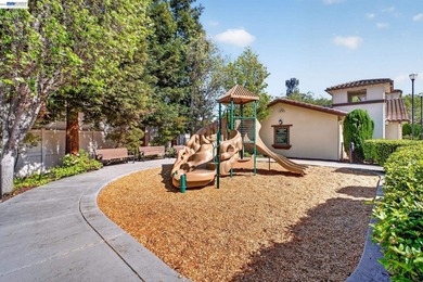Rare corner unit in the highly sought-after Terra Serena Luna - photo 35