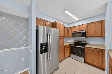 Welcome to Unit 1032 at Montreux at Deerwood Lake! A gated - photo 8