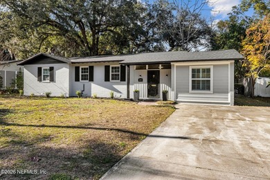 Beautifully renovated ORTEGA FOREST GEM!! Welcome to your fully - photo 2