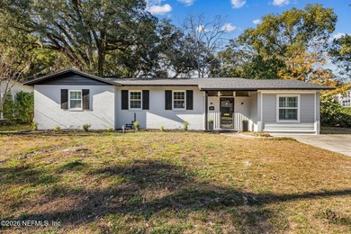 Beautifully renovated ORTEGA FOREST GEM!! Welcome to your fully - photo 3
