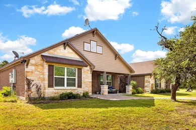 Welcome to Coastal Wild Wood, y'all! This 4-bedroom, 3-bath - photo 3
