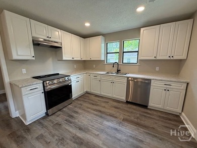 Where else can you find a fully remodeled home in Savannah under - photo 3