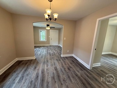 Where else can you find a fully remodeled home in Savannah under - photo 5